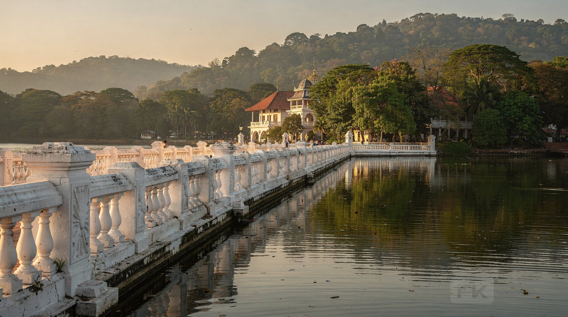 Kandy vs Ella: which to choose for hill country base