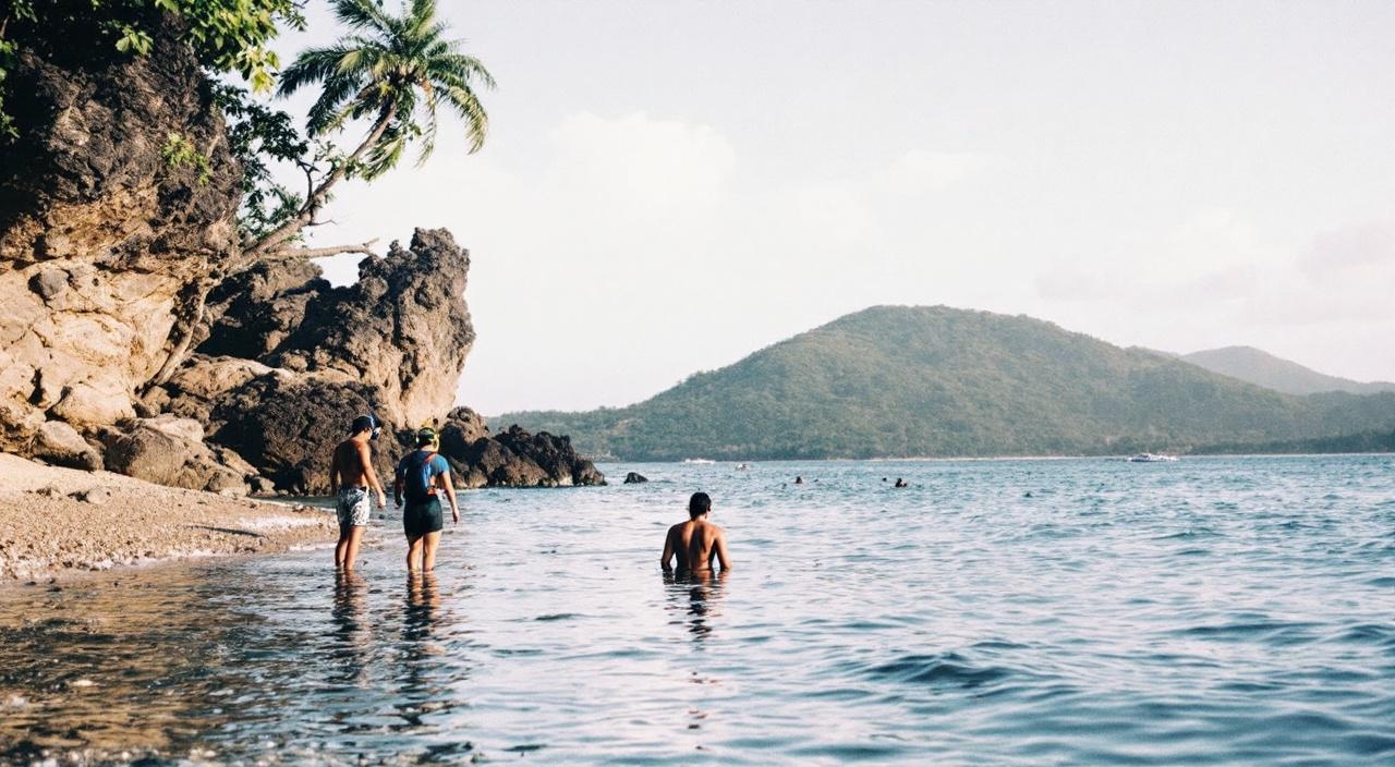 Best snorkeling in Sri Lanka: Pigeon Island vs Hikkaduwa